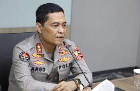 terkait paspor palsu adelin lis polri koordinasi dengan ditjen imigrasi 37057