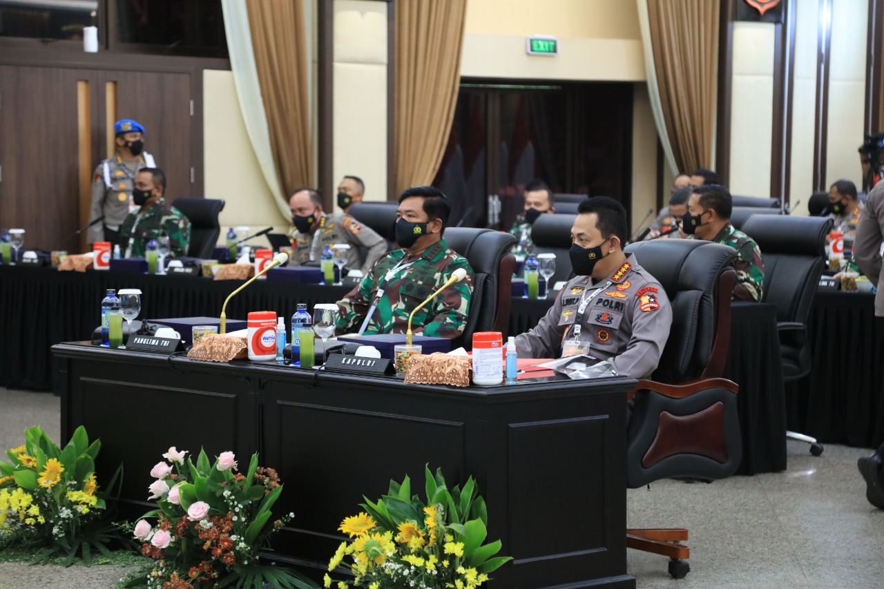 the 2021 tni polri leadership meeting solidifies the vaccination guard to the national economy recovery 38642