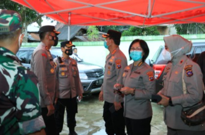 the authorities open an emergency post at west pasaman regency 44949
