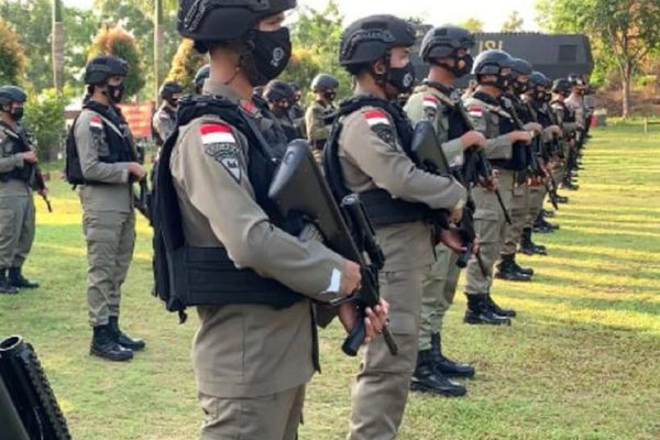 the brimob unit of riau island regional police holds the opening ceremony of the 2021 capacity building training 39203