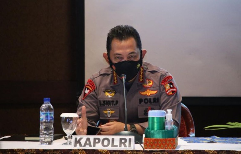 the chief of indonesian national police affirms extraordinary steps are needed to keep covid 19 under control in papua 41572