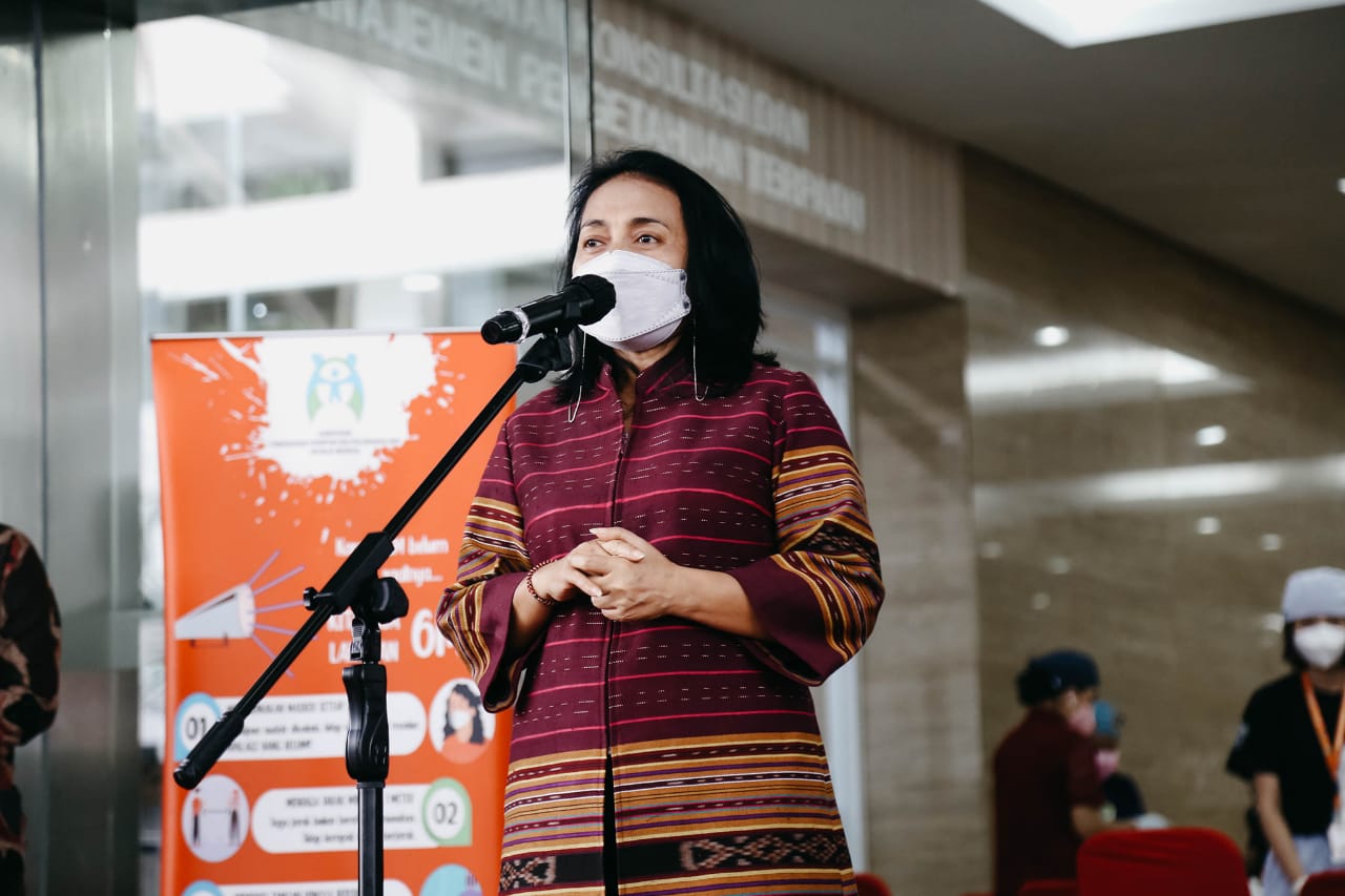 the minister of women empowerement is angry with the father who raped his own daughters 45319