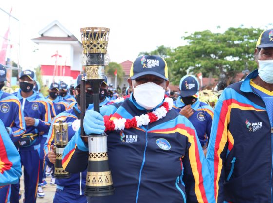 this is the figure of the pon 2021 papua police firefighter in the land of animha 43025