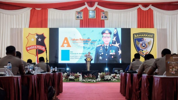 tiba di pusdik sabhara lemdiklat polri wakapolri pimpin rakernis baharkam polri 17931