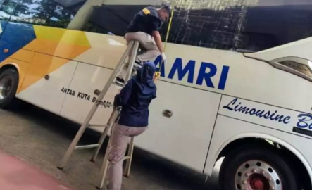 tim labfor mabes polri turun tangan selidiki kasus bus damri yang ditembak otk di kubu raya 47107