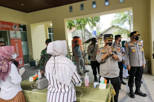 tim supervisi penanganan covid 19 polda riau tinjau pos ppkm berskala mikro di bangkinang kampar 28645