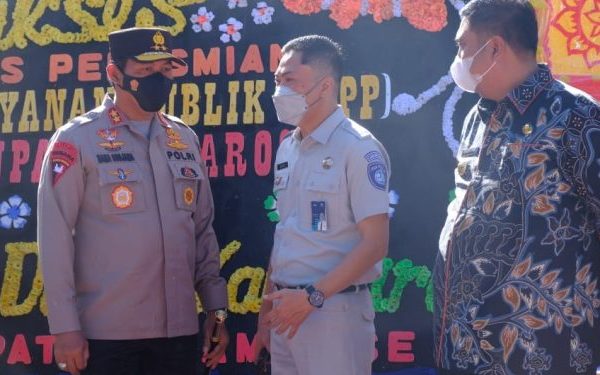 tingkatkan pelayanan kepada masyarakat kapolda sulsel hadiri grand opening mall pelayanan publik mpp 49071