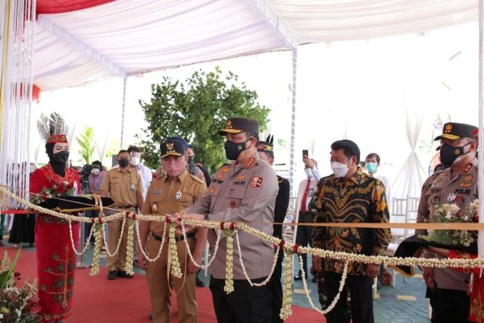 tingkatkan transformasi polri wakapolri resmikan gedung paviliun presisi rs bhayangkara polda kalteng 28880