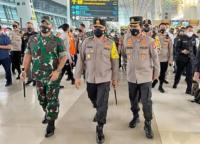 tinjau bandara soetta kapolda metro jaya semua berjalan lancar dan tertib 46496