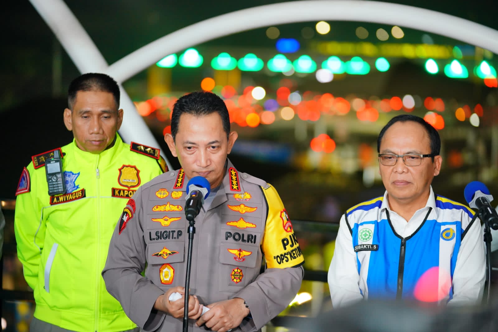 tinjau cikampek kapolri minta rekayasa lalu lintas terinformasi dengan cepat 57037