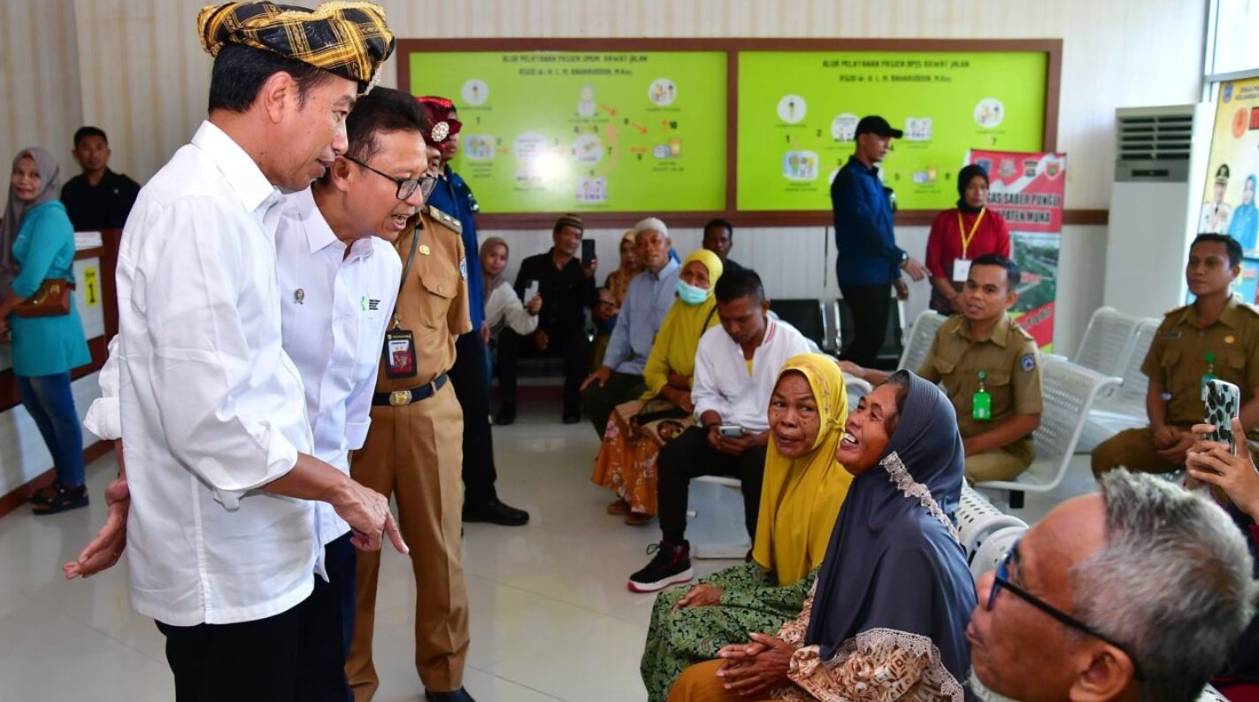 tinjau rsud baharuddin muna presiden jokowi soroti pentingnya alat kesehatan modern 73879