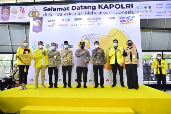 tinjau svmi di ui kapolri hilangkan perbedaan bersatu lawan covid 19 26753