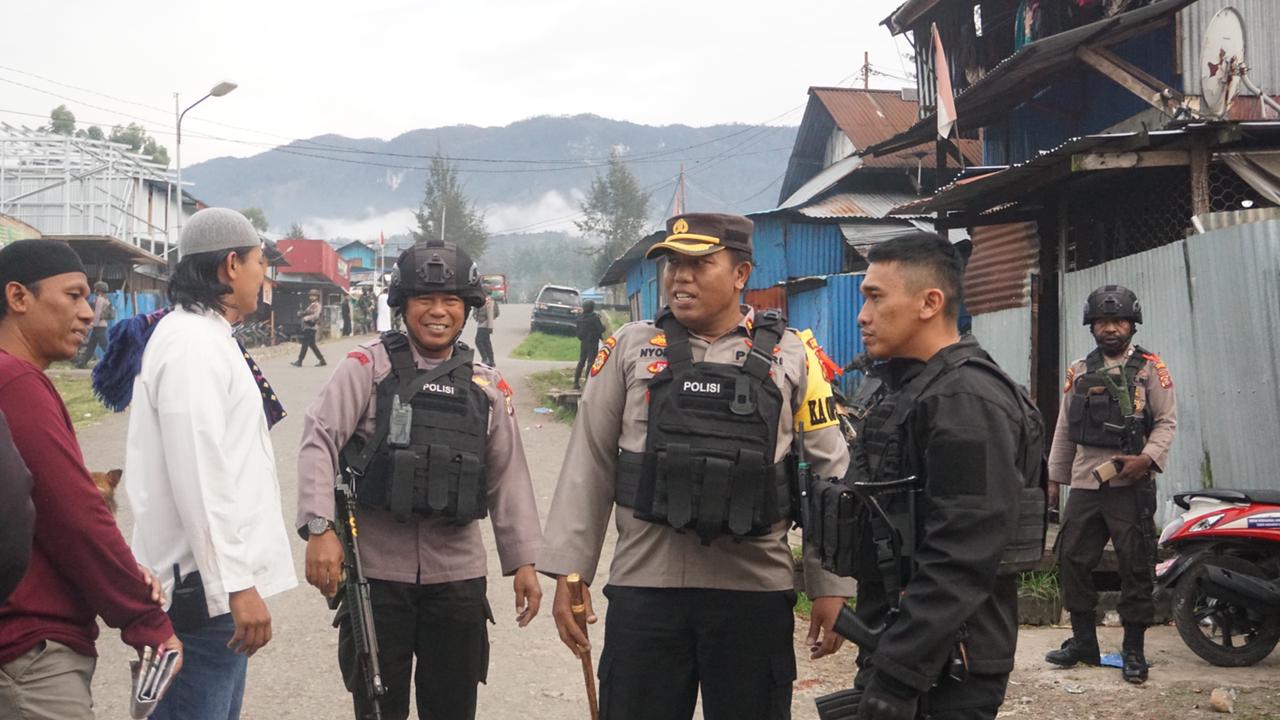 tni polri amankan jalannya ibadah shalat ied di wilayah puncak 46584