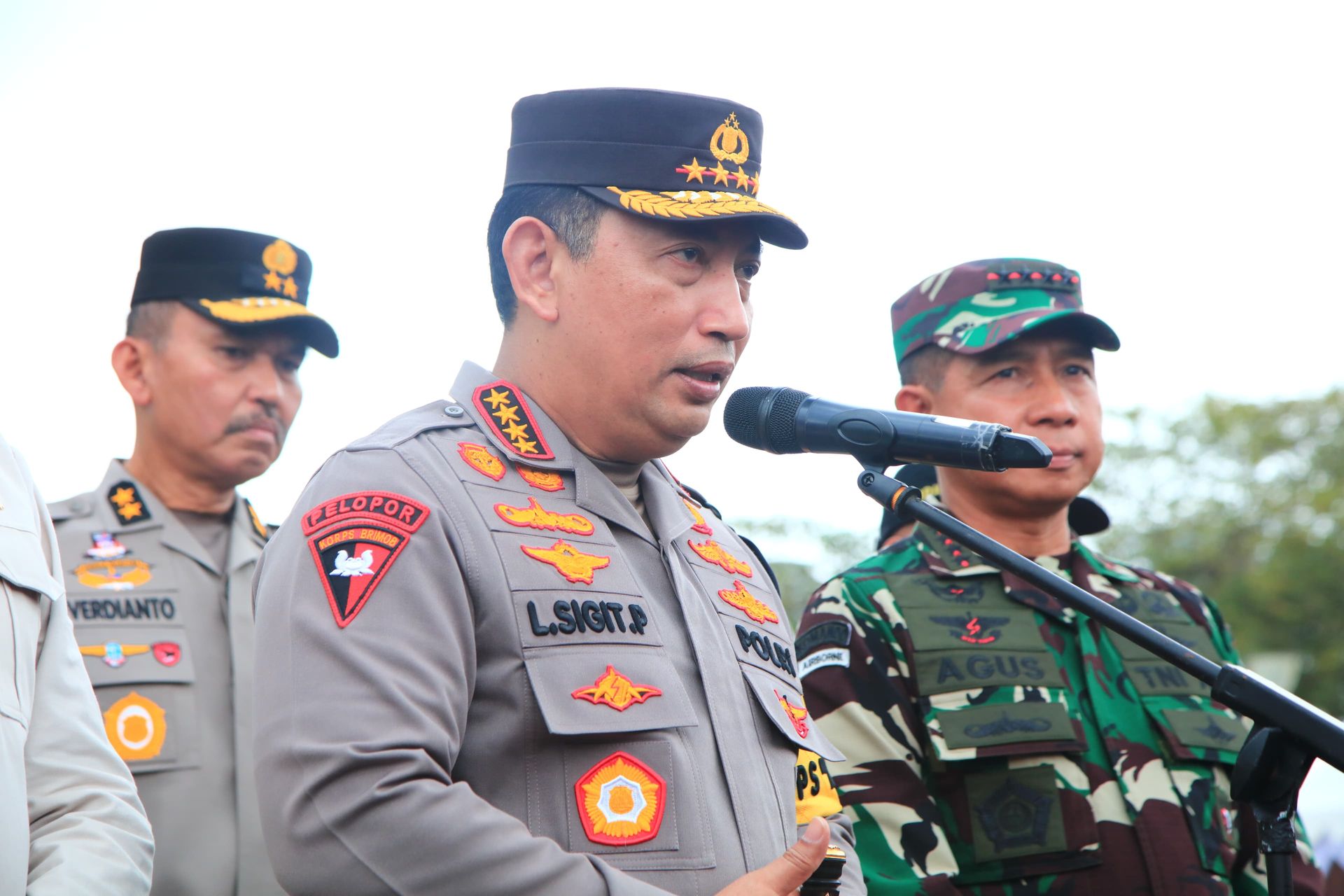 trans sumatera sempat macet kapolri terjadi genangan air 72298