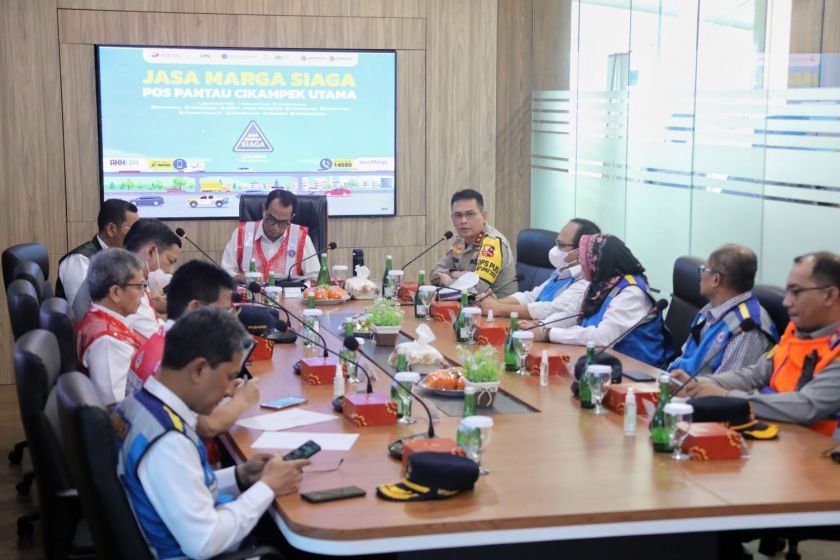 tutup operasi ketupat 2023 kakorlantas polri beri apresiasi ke seluruh pihak 57606