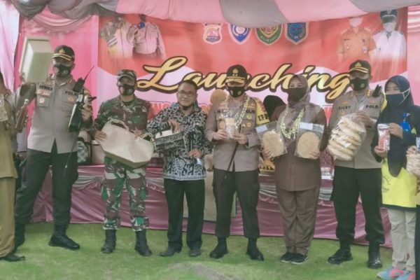 upaya kapolda banten tingkatkan daya cegah covid di masyarakat dengan kampung tangguh kalimaya 11336
