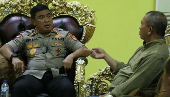 upaya pencapaian target 70 persen vaksinasi kapolda sulbar paparkan beberapa strategi 22464