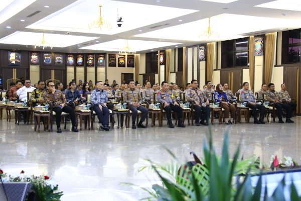 usai simak paparan rilis akhir tahun 2024 bem ptai apresiasi kerja polri 82563