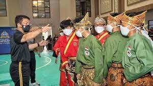wadahi perguruan silat kapolda jatim gelar turnamen pencak silat 25156