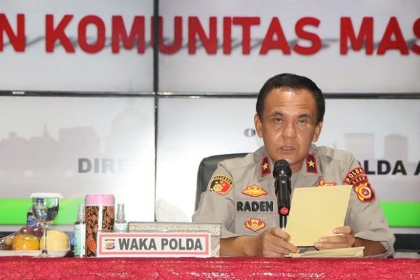 wakapolda aceh buka pelatihan tracer covid 19 bagi personil polri dan komunitas masyarakat 37125