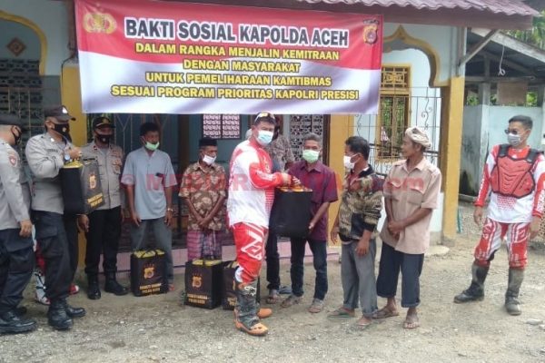 wakapolda aceh gelar baksos di dua desa aceh besar 9022