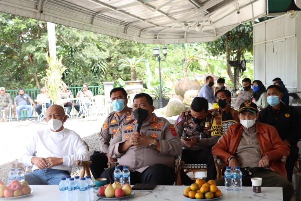 wakapolda jabar secara virtual lakukan pengecekan vaksinasi massal serentak 67