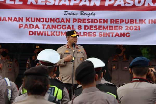 wakapolda kalbar pimpin apel kesiapan pengamanan kunjungan presiden ri di kabupaten sintang 25326