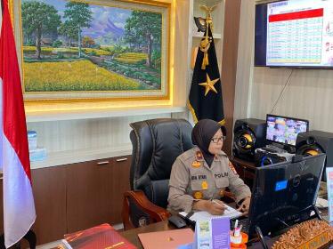 wakapolda kalteng ikuti rapat koordinasi konferensi iawp secara virtual 28805