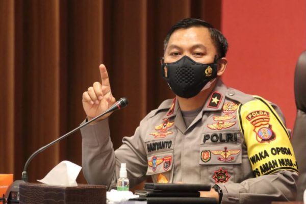 wakapolda kaltim pimpin rapat persiapan pelayanan call center 110 13014