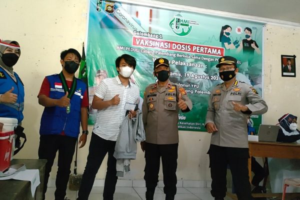 wakapolda sumsel apresiasi vaksinasi massal yang digelar hmi cabang palembang 26853