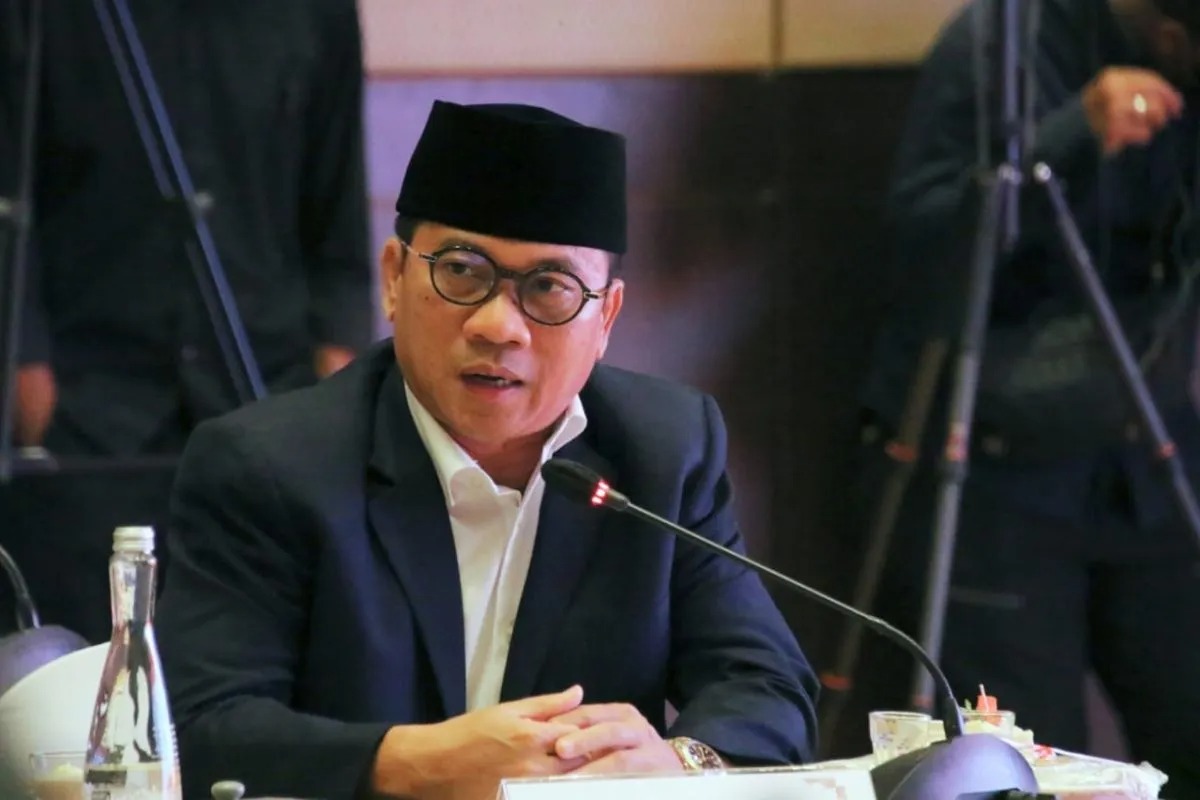 wakil ketua mpr ri dorong pemerintah dpr segera tuntaskan ruu polri 74618