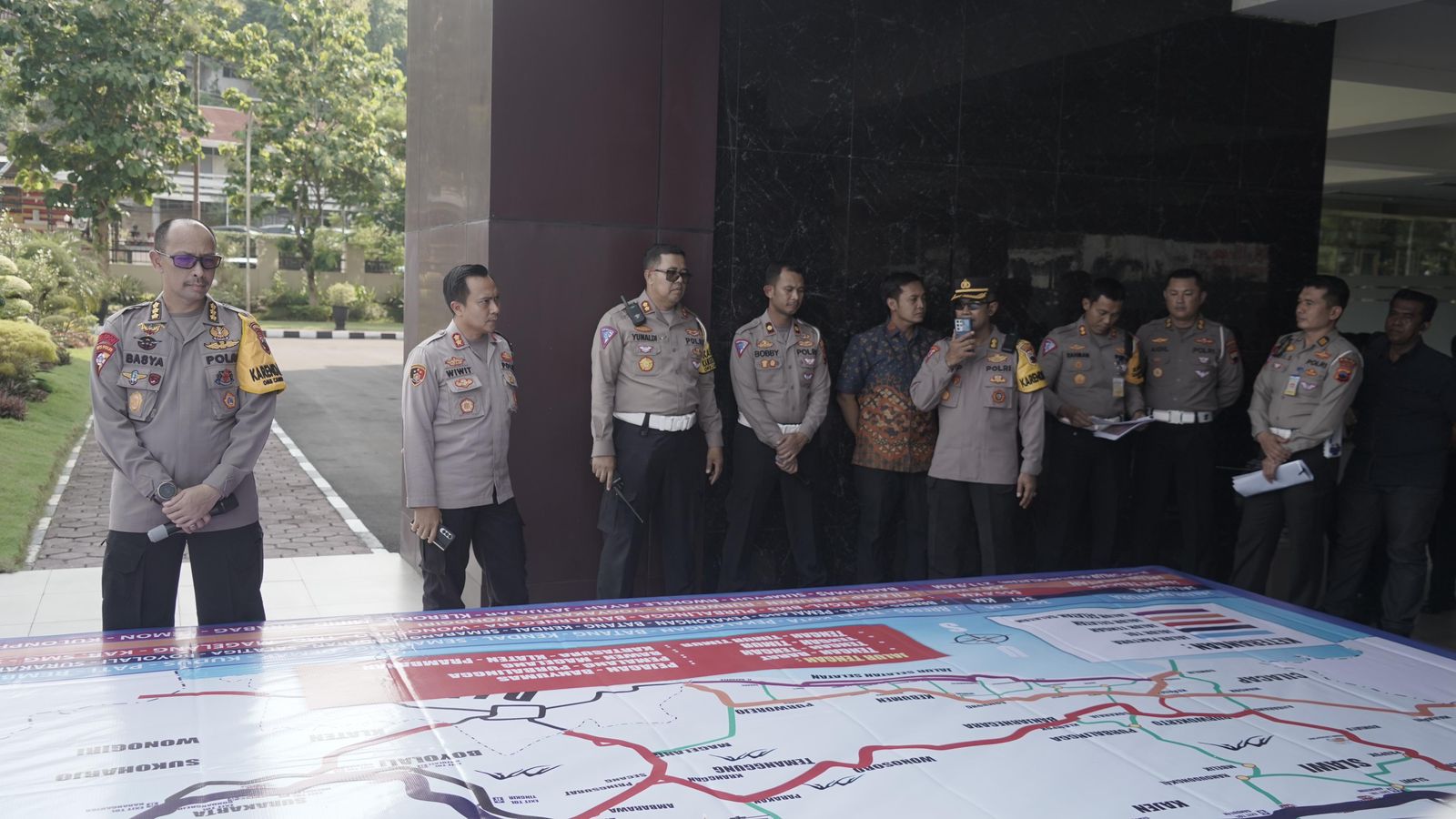 wujud kesiapan dalam amankan nataru polda jateng gelar tactical floor game ops lilin candi 2023 67690