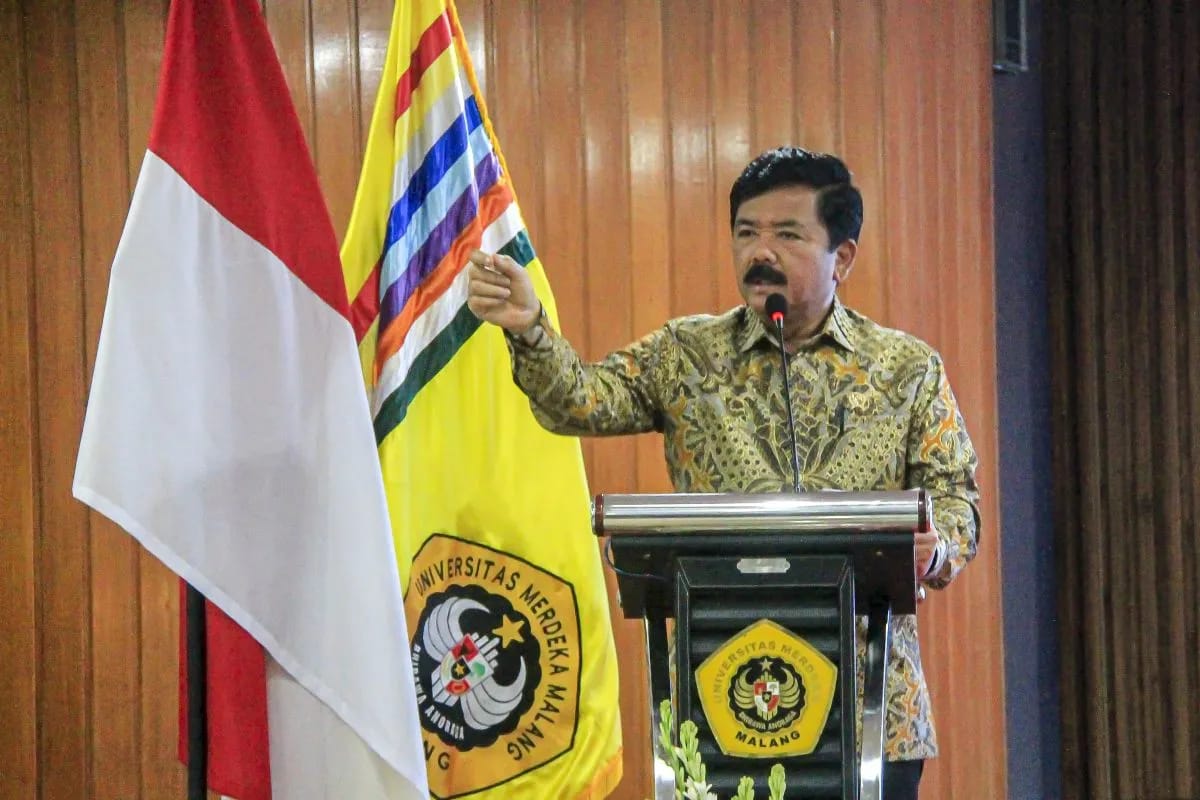 wujudkan indonesia emas 2045 menko polhukam ajak mahasiswa atasi 3 penghambat 79283