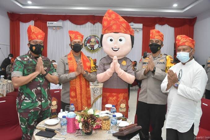 wujudkan pelayanan prima polda jambi launching aplikasi polisi melangun 25159